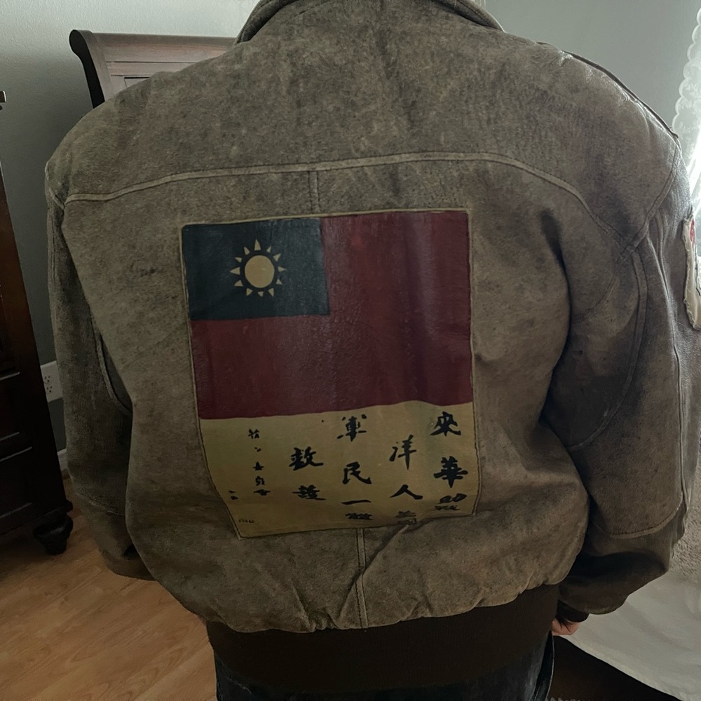 🔥Sale Bomber Jacket - Picture 3 of 9